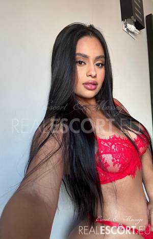 Sandrahot13