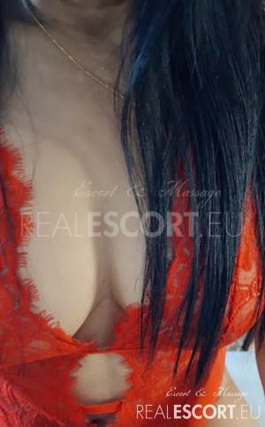 Maree dokthong