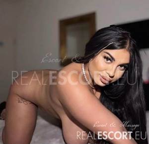 Morena milf