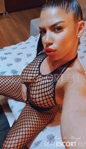 Cindy Hot