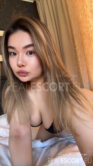 LisaHoland