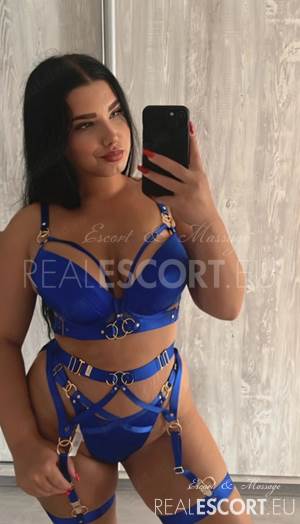 ❤️Dalya Delya Sexy brunete