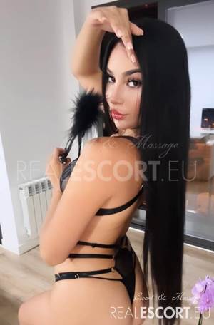 Laura Rocha sexy
