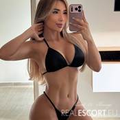 PATRISSIA HOT