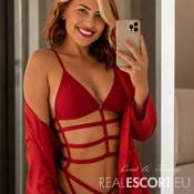 Pamela ardiente
