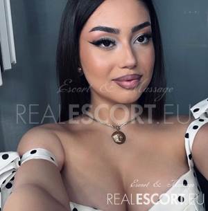Karina Senzuale