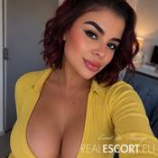 😍Sofia big titts 🥰