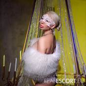 Olena GFE