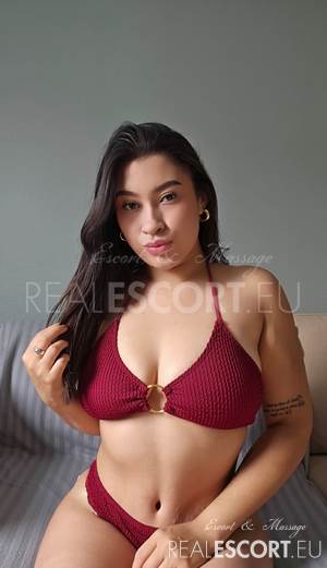 Zaira🔥24