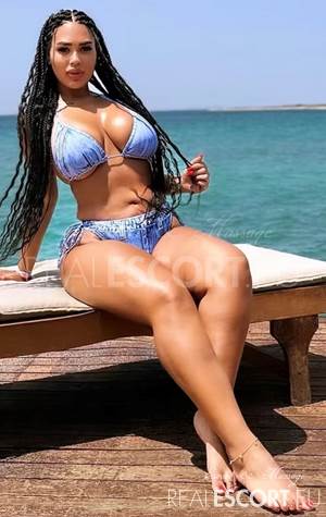 Valeria Senzual