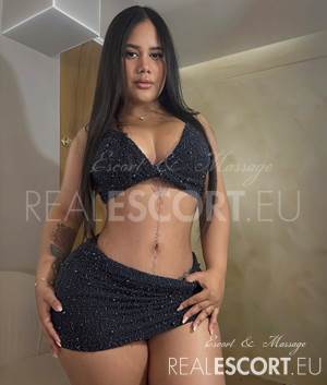 Camila-hot