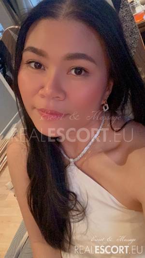 Nina26
