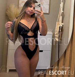 VALERY SWEET DOLL